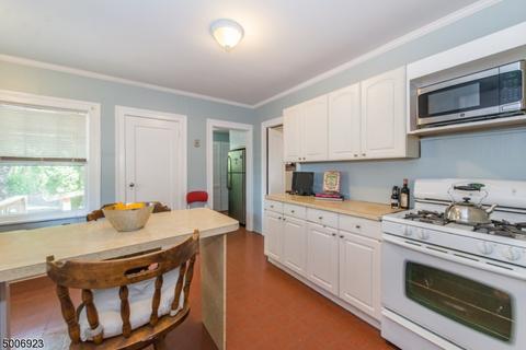 2 Clairidge Ct, Montclair, NJ 07042 photo 12