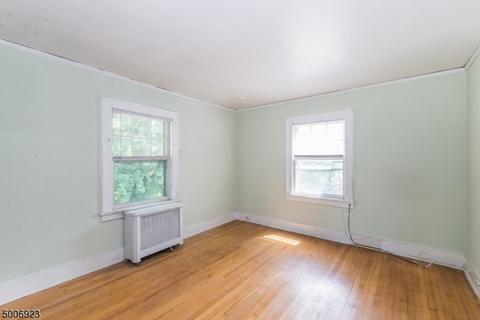 2 Clairidge Ct, Montclair, NJ 07042 photo 17
