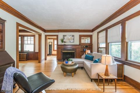 2 Clairidge Ct, Montclair, NJ 07042 photo 2