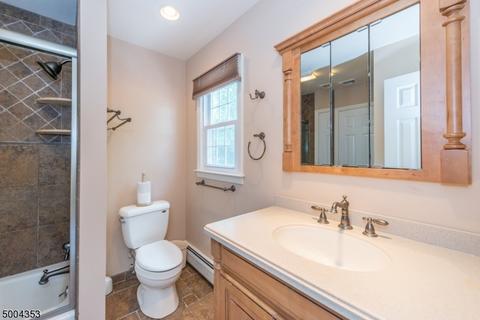 18 Whipple Rd, Wayne, NJ 07470 photo 11