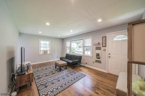 16 Eldridge Rd, Parsippany-troy Hills Twp., NJ 07878 photo 2