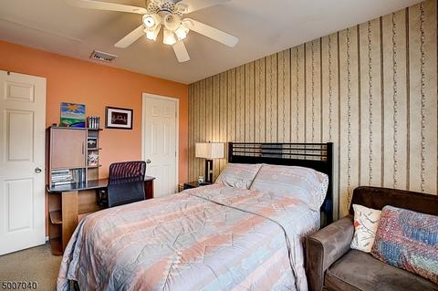 4 Summit Ct, Hackensack, NJ 07601 photo 10