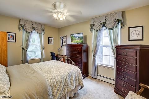 4 Summit Ct, Hackensack, NJ 07601 photo 13