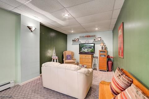 4 Summit Ct, Hackensack, NJ 07601 photo 19