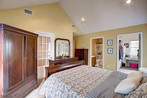 4 Summit Ct, Hackensack, NJ 07601 photo 15