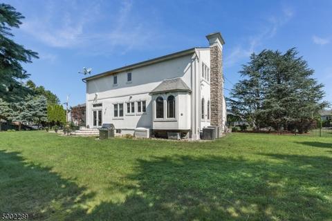 9 Marc Rd, Wayne, NJ 07470 photo 4