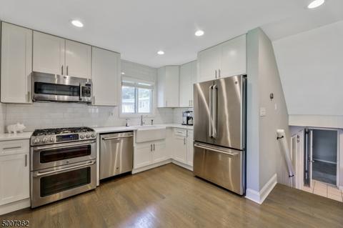 22 Wade Dr, Summit, NJ 07901 photo 6