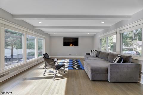 22 Wade Dr, Summit, NJ 07901 photo 3