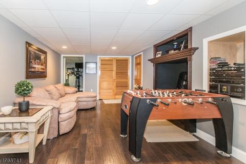 93 Surrey Dr, Wayne, NJ 07470 photo 16