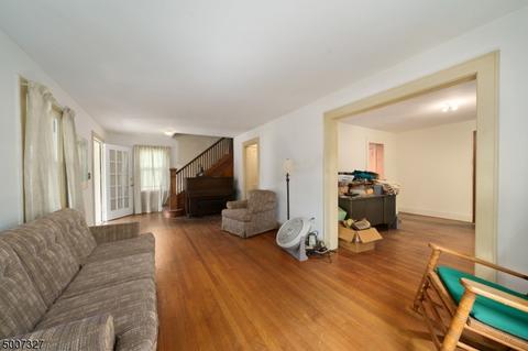 166 Westervelt Ave, North Plainfield, NJ 07060 photo 5
