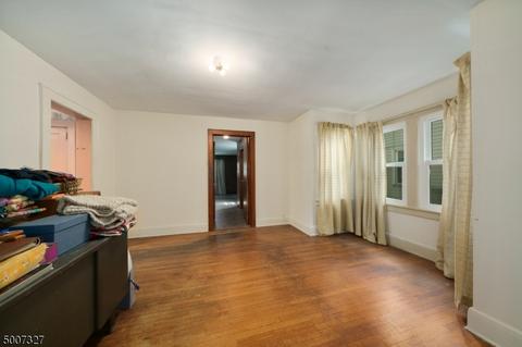 166 Westervelt Ave, North Plainfield, NJ 07060 photo 8