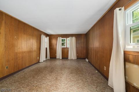 166 Westervelt Ave, North Plainfield, NJ 07060 photo 13