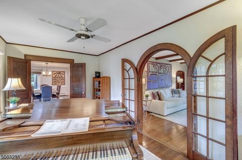 2 Montview Rd, Summit, NJ 07901 photo 3