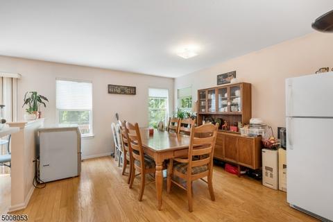 239 Warbler Dr, Wayne, NJ 07470 photo 7