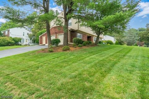 62 Ashburn Rd, Wayne, NJ 07470 photo 2