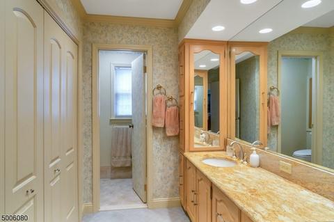 62 Ashburn Rd, Wayne, NJ 07470 photo 19