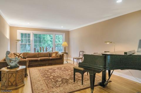 62 Ashburn Rd, Wayne, NJ 07470 photo 7