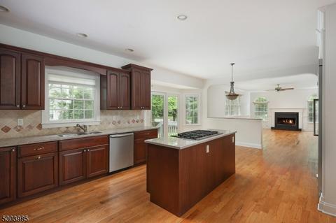 1 Egan Ct, Mountainside, NJ 07092 photo 9