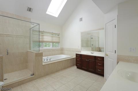 1 Egan Ct, Mountainside, NJ 07092 photo 15