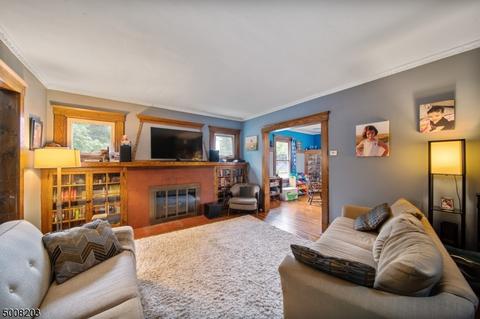 59 Sylvan Pl, Nutley, NJ 07110 photo 2