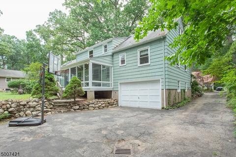 88 Beechwood Dr, Wayne, NJ 07470 photo 22