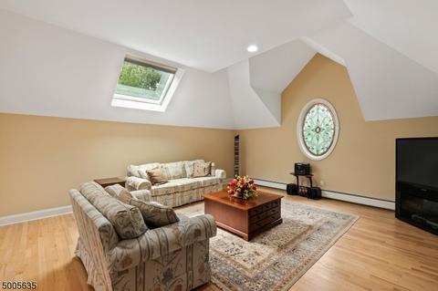 6 Dansfield Ct, Upper Saddle River, NJ 07458 photo 14