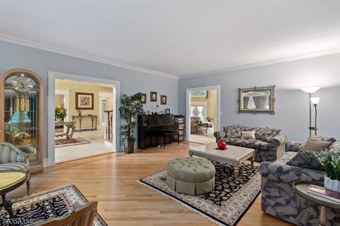 6 Dansfield Ct, Upper Saddle River, NJ 07458 photo 6