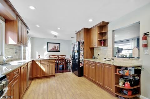 264 Mountain Ave, Springfield, NJ 07081 photo 3