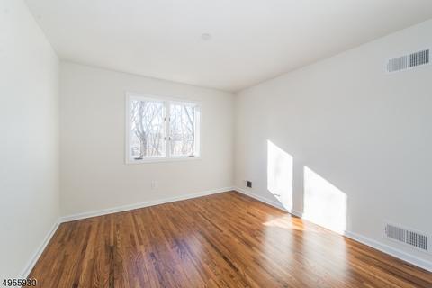 2 Hansen Pl, Wayne, NJ 07470 photo 18