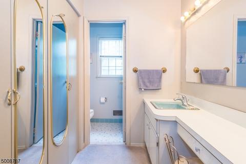 73 Ashburn Rd, Wayne, NJ 07470 photo 17