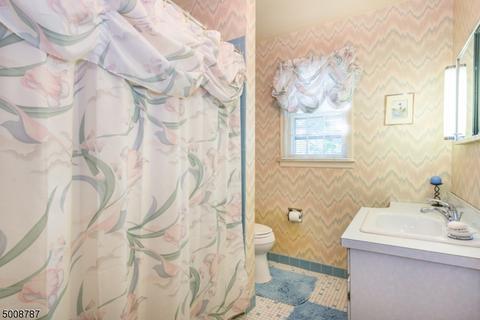 73 Ashburn Rd, Wayne, NJ 07470 photo 19