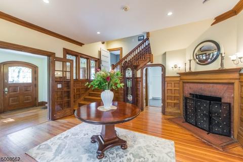 237 Upper Mountain Ave, Montclair, NJ 07043 photo 3