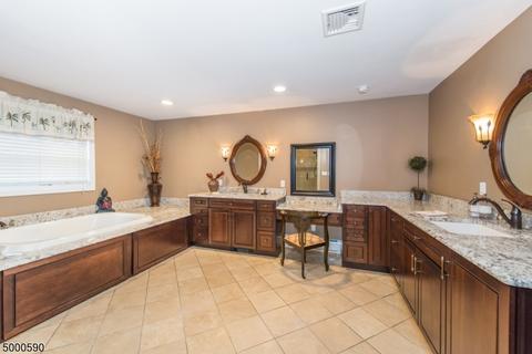 48 Valhalla Way, Wayne, NJ 07470 photo 15
