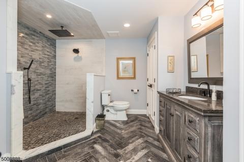 70 Carol Pl, Wayne, NJ 07470 photo 17