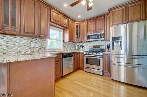 13 Leonard St, North Haledon, NJ 07508 photo 10