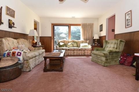 59 Hardwick Ln, Wayne, NJ 07470 photo 13