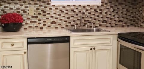 41 Fairmount Ave #19B, Hackensack, NJ 07601 photo 3