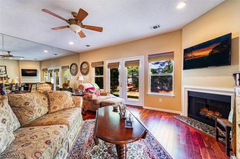 8608 Brittany Dr, Wayne, NJ 07470 photo 8