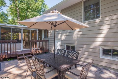 105 Chestnut Dr, Wayne, NJ 07470 photo 18