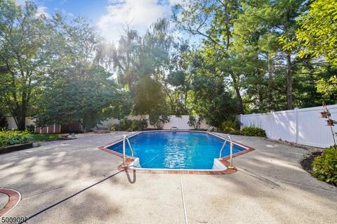 28 Lenox Rd, Wayne, NJ 07470 photo 24