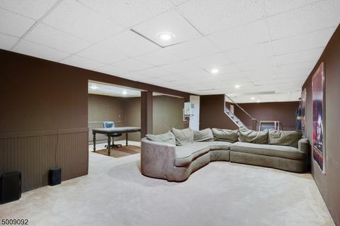 28 Lenox Rd, Wayne, NJ 07470 photo 19