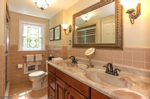 55 Lyons Pl, Springfield, NJ 07081 photo 17