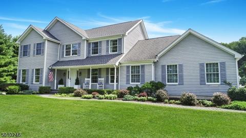 47 Farview Dr, Hackettstown, NJ 07840 photo 1