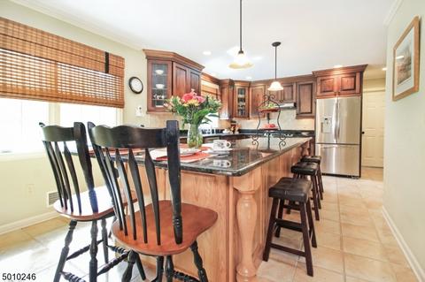 47 Farview Dr, Hackettstown, NJ 07840 photo 9