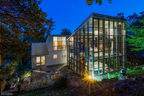 51 Sagamore Rd, Millburn, NJ 07041 photo 1