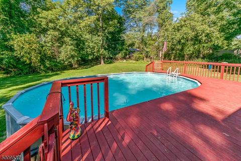 210 Pine St, Hackettstown, NJ 07840 photo 18