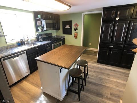 137 Main St, Hampton, NJ 08827 photo 3