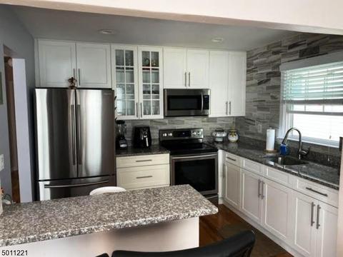 5 Morris Rd, Stanhope, NJ 07874 photo 2