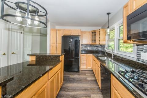 321 Daniel St, Dover, NJ 07801 photo 6