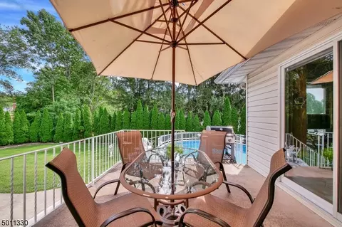 20 Holmes Ln, Wayne, NJ 07470 photo 19